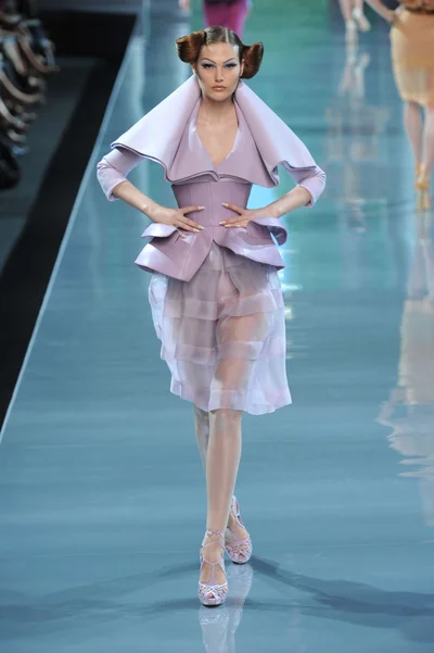 Look 23